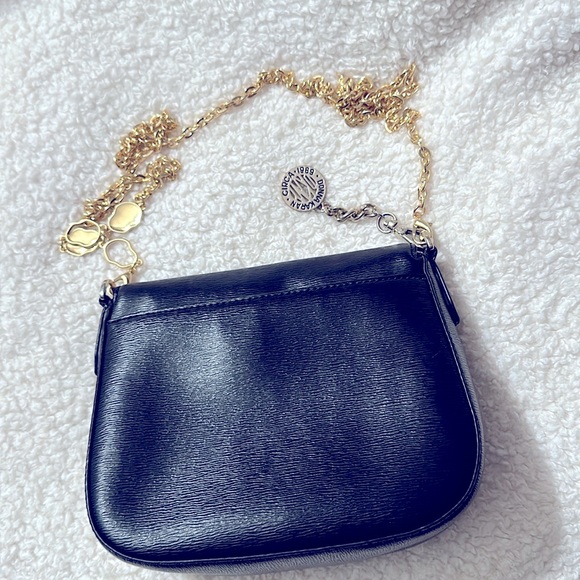 DKNY MINI BAG. - Picture 4 of 7